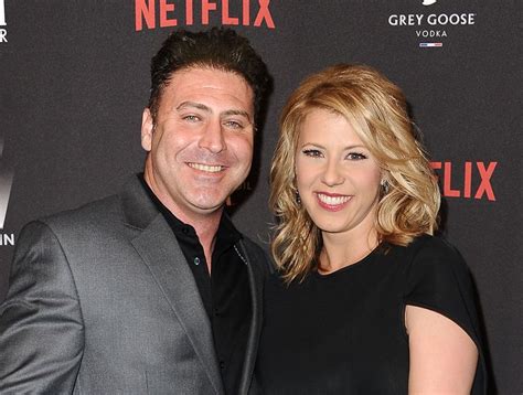 Full House Star Jodie Sweetins Ex Fiancé Sentenced To Six Years In Prison Huffpost