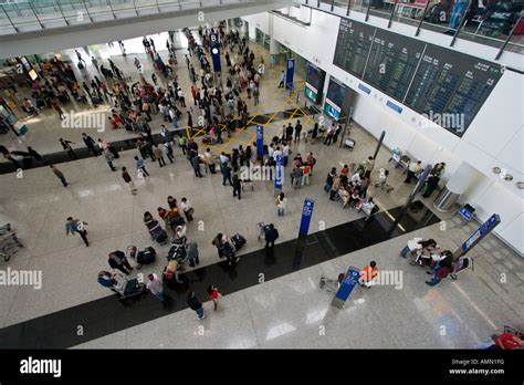 Arrivals Hall Area Hkg Hong Kong International Airport Stock Photo Alamy