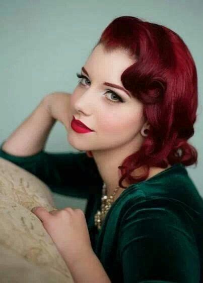 Curly Hair Pin Up Style - Black Natural Pin Up Hairstyles