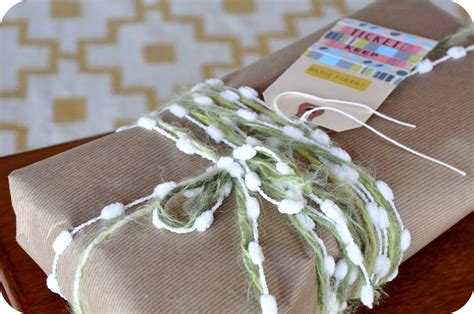30+ easy baby gift sewing projects. A Fashion Gal & A Fireman: DIY + A {baby} GIFT