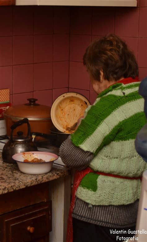 Valentin Guastella Fotografia Grandma Cooking La Abuela Cocinando
