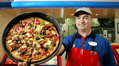 Dominos Shares Pizza Reheating Hack To Prevent Sogginess Iheartradio