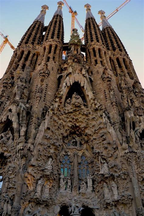12 Absolutely Interesting Facts About Sagrada Familia