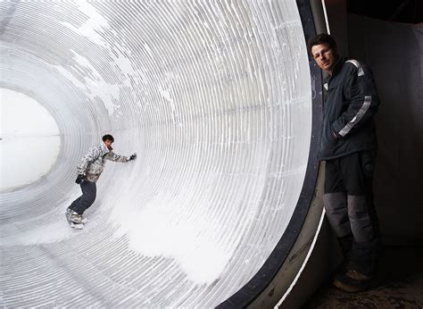 Snowtunnel Lets You Snowboard In The Summer Even In The Middle Of The