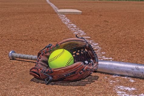 Senior Softball League Looking For Players Northeast Times