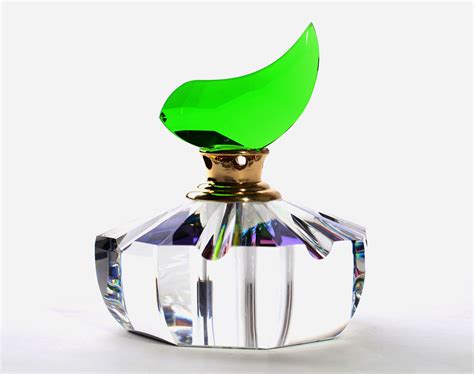Special Crystal Perfume Bottles Guangzhou Yishunpin Trade Co Ltd