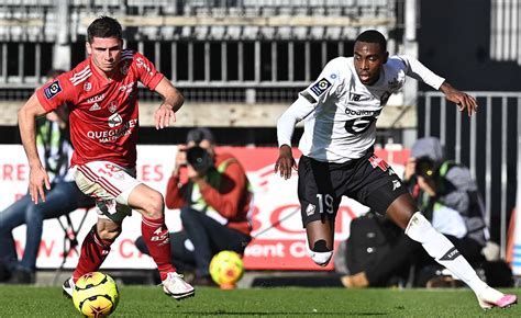11 suivez toute l'actualité de losc avec le journal but! LIGUE 1 J10 2020-2021 COUP DE TONNERRE DE BREST POUR LILLE ...