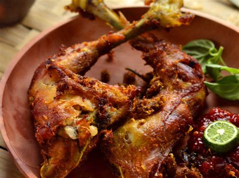 Resepi stew ayam versi tengku puan pahang. Resepi Ayam Goreng Lengkuas - Info | Inspirasi | Resepi