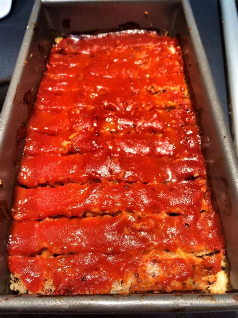 Bake in the preheated oven until no longer pink in the center, 35 to 40 minutes. How Long To Cook A Meatloaf At 400 / Easy Meatloaf Recipe Ever - Cook.me Recipes / Meatloaf and ...