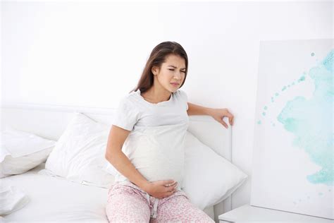 Abdominal Pain During Pregnancy Causes And Symptoms What To Expect