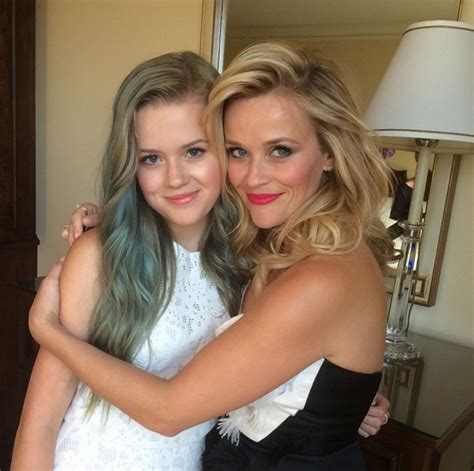 Reese Witherspoon And Her Daughter Ava Phillippe Look Like Twins