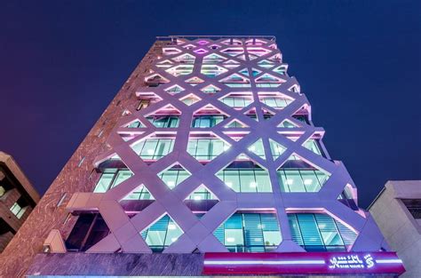 Alvand Office Tower Architect Magazine Hariri And Hariri Architecture