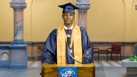High Schools First Black Valedictorian Gives Speech Through Mayors
