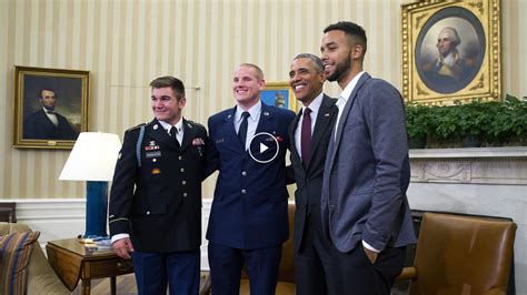 Obama Honors Heroes From Paris Train The New York Times
