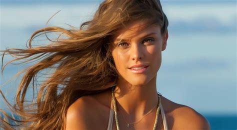 12 Stunning Pictures Of Si Swimsuit Model Nina Agdal Swimsuit Models Most Beautiful Women Si