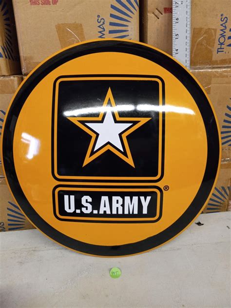 Lot Us Army Sign