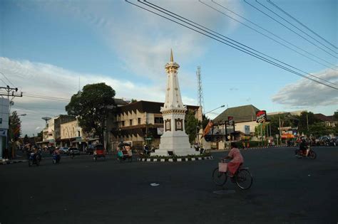 Tugu Jogja Landmark Of Yogyakarta Vacation Of Tourism