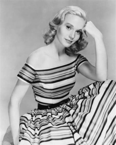 Born In 1924 In Newark New Jersey American Actress And Producer Eva Marie Saint Attended
