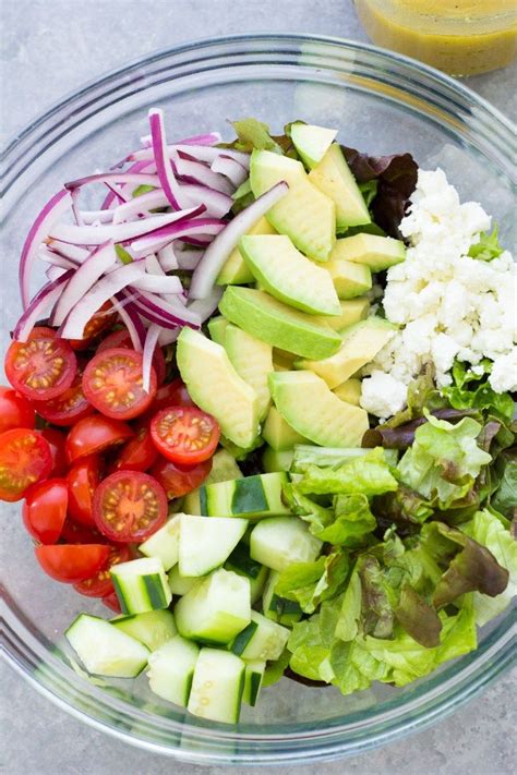 This Simple Green Salad Recipe Is The Perfect Side Salad For Any Meal