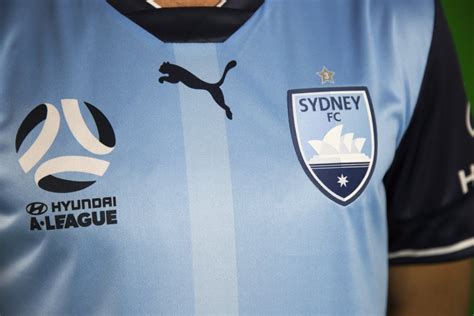 Order cheap soccer jerseys from china via jersey777, free shipping. Same As Last Season's Arsenal Kit + New Logo... Sydney FC ...