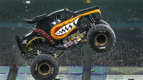 Best Of Monster Truck Freestyle Compilation 3 Youtube