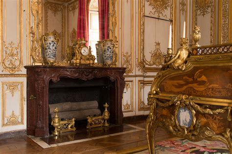 Restoration of the King's Private Chamber | Palace of Versailles