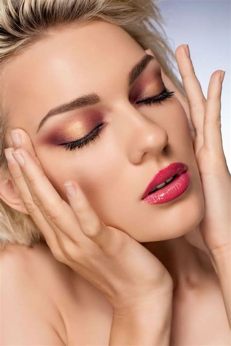 Makeup Artist Creates Amazing Tranformations Make Up Augen Make Up