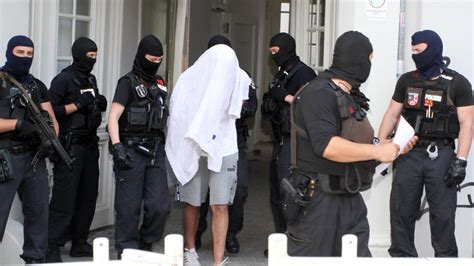 برلين تفاصيل جديدة عن سرقة ” أفراد عصابة عربية ” لأكبر و أثمن ” عملة