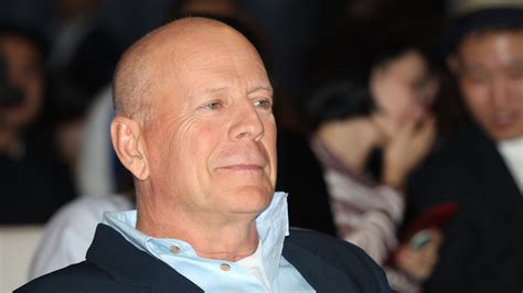 Bruce Willis Malade Sa Femme Donne Des Nouvelles Inquiétantes De L