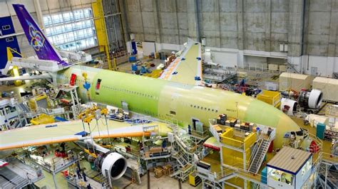 el incierto futuro del a380 el avión más grande del mundo la nacion
