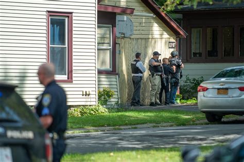 Update Watertown Man Charged After Standoff With Police Crime And Law