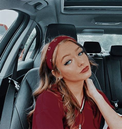 With over 13 million followers on tiktok and a growing internet takeover with her boyfriend cody orlove. Zoe Laverne | Girl celebrities, Laverne, Famous girls