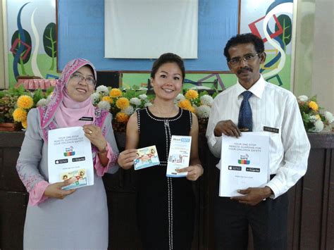Pusat sumber smk tinggi st. St David's High School Melaka: Program "Skool Safe" SMK ...
