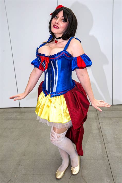 As Per Request A Full Body Pic Of Alinas Snow White Cosplay So