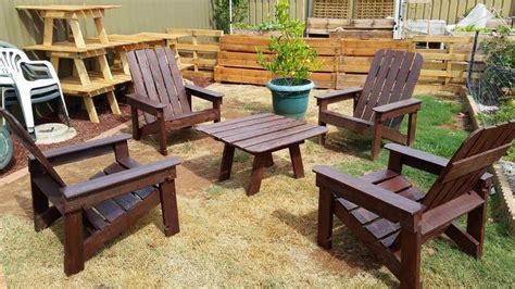 This option makes a great. DIY Wood Pallet Outdoor Furniture Ideas - Easy Pallet Ideas