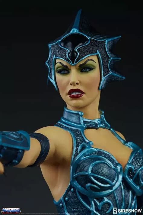 Sideshow Unveils Its Masters Of The Universe Evil Lyn Collectible Statue