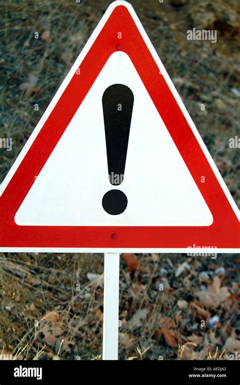 Road Sign Triangle Exclamation Mark Warning Punctuation Warn Red White