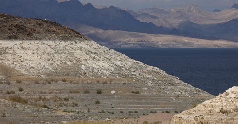 Water Level In Nevadas Lake Mead Drops To All Time Low