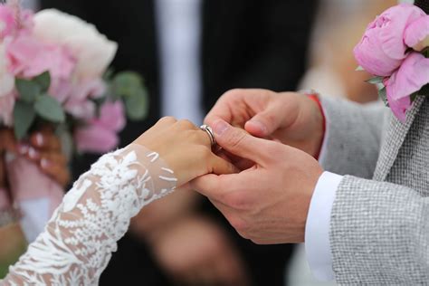 Image libre: bague de mariage, mariage, jeune marié, mains, la mariée