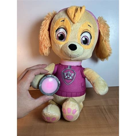 Paw Patrol Snuggle Up Skye With Flashlight Nickelodeon Spinmaster