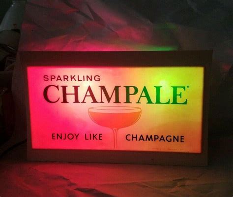 Vintage Sparkling Champale Light Up Flashing Colors Bar Liquor Store