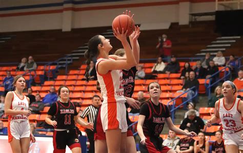 Lady Marshals Pick Up District Win Over Cfs Lady Eagles Marshall