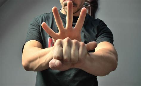 Weird Finger Trick