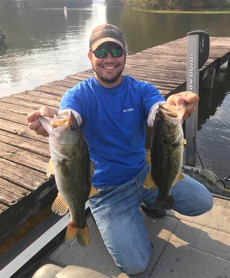 Angler Wof March17 Nic Jeter With A Handful Of Big Bass Caught On Lake