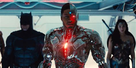 zack snyder s justice league finally gives cyborg his due