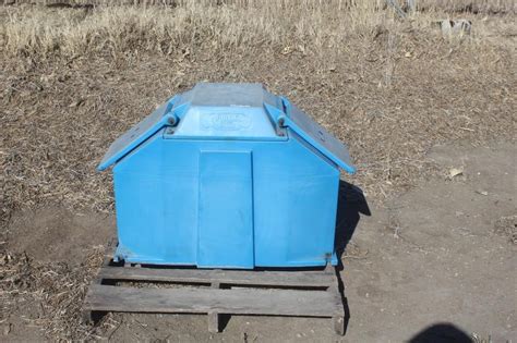 Pride Of The Farm 2 Lid Livestock Waterer Bigiron Auctions