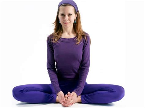 Listen to the laboring mother and follow her lead. Yoga Poses To Improve Women's Fertility - Boldsky.com