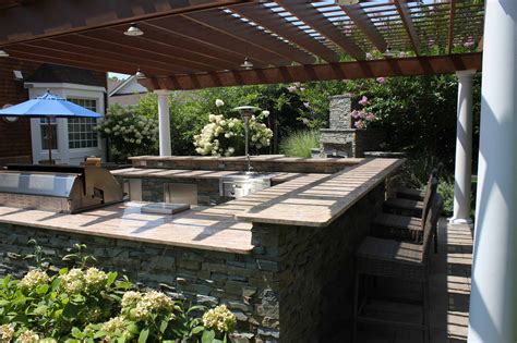 We offer the best prices and highest quality for outdoor kitchens, fireplaces, fire pits, tables, fire tables affordable custom bbq islands. Outdoor Kitchens & Bars | Outdoor Bars Long Island