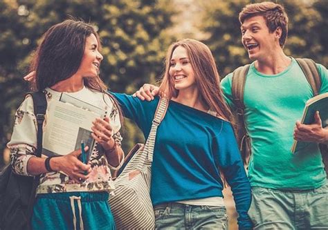 Rüyada Arkadaşını Görmek: Hayalleriniz Sonunda Gerçek Olacak