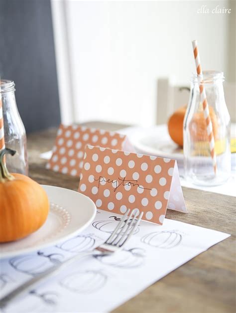 All you have to do is print one copy for each of your kids. Thanksgiving Coloring Placemats | Free Printable - Ella ...